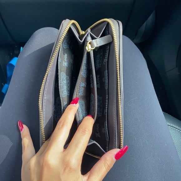 Juicy Couture wallet - Picture 5 of 6